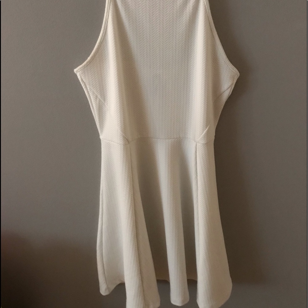 H&M white staked skirt dress